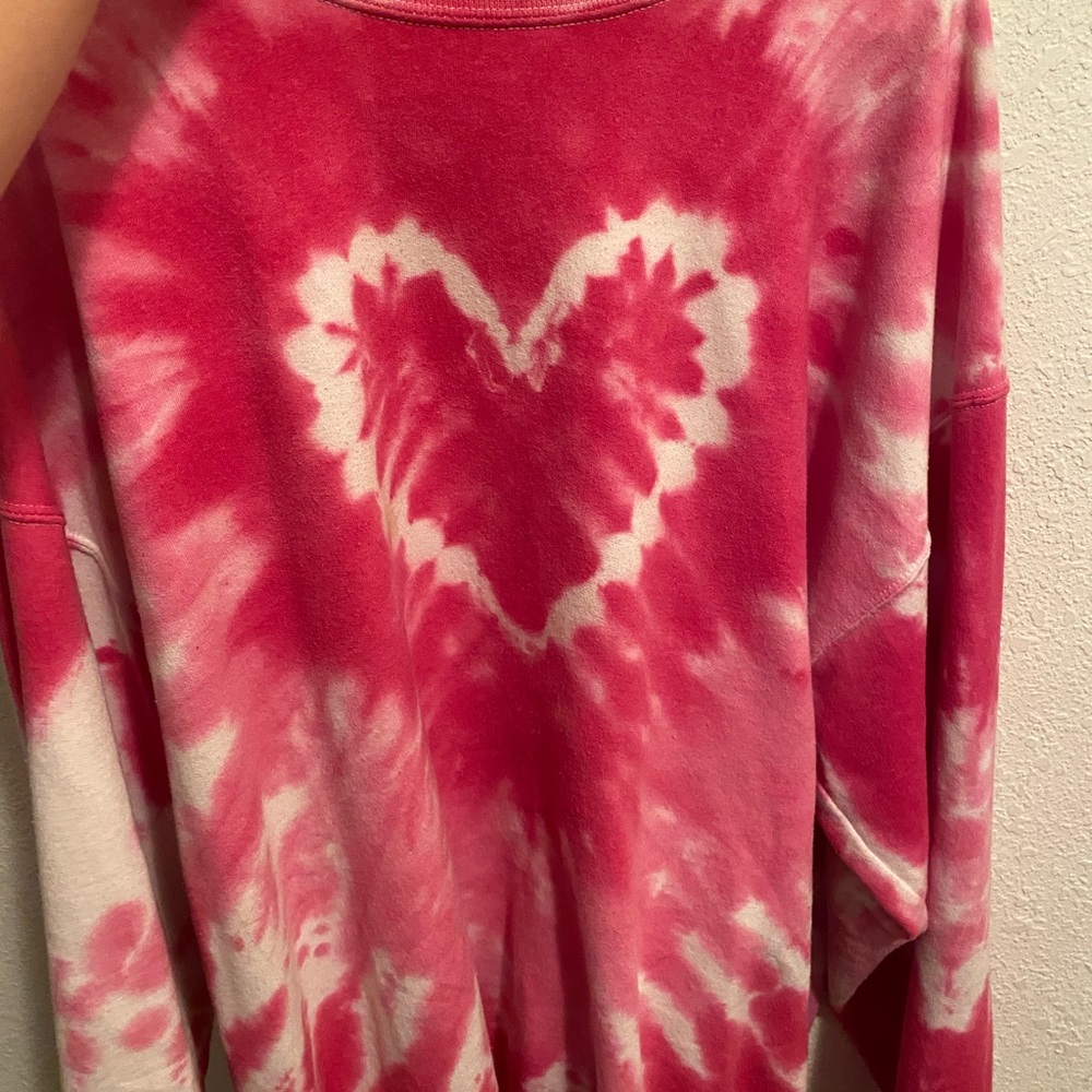 Urban Outfitters oversized crewneck. Gently used. One size fits all